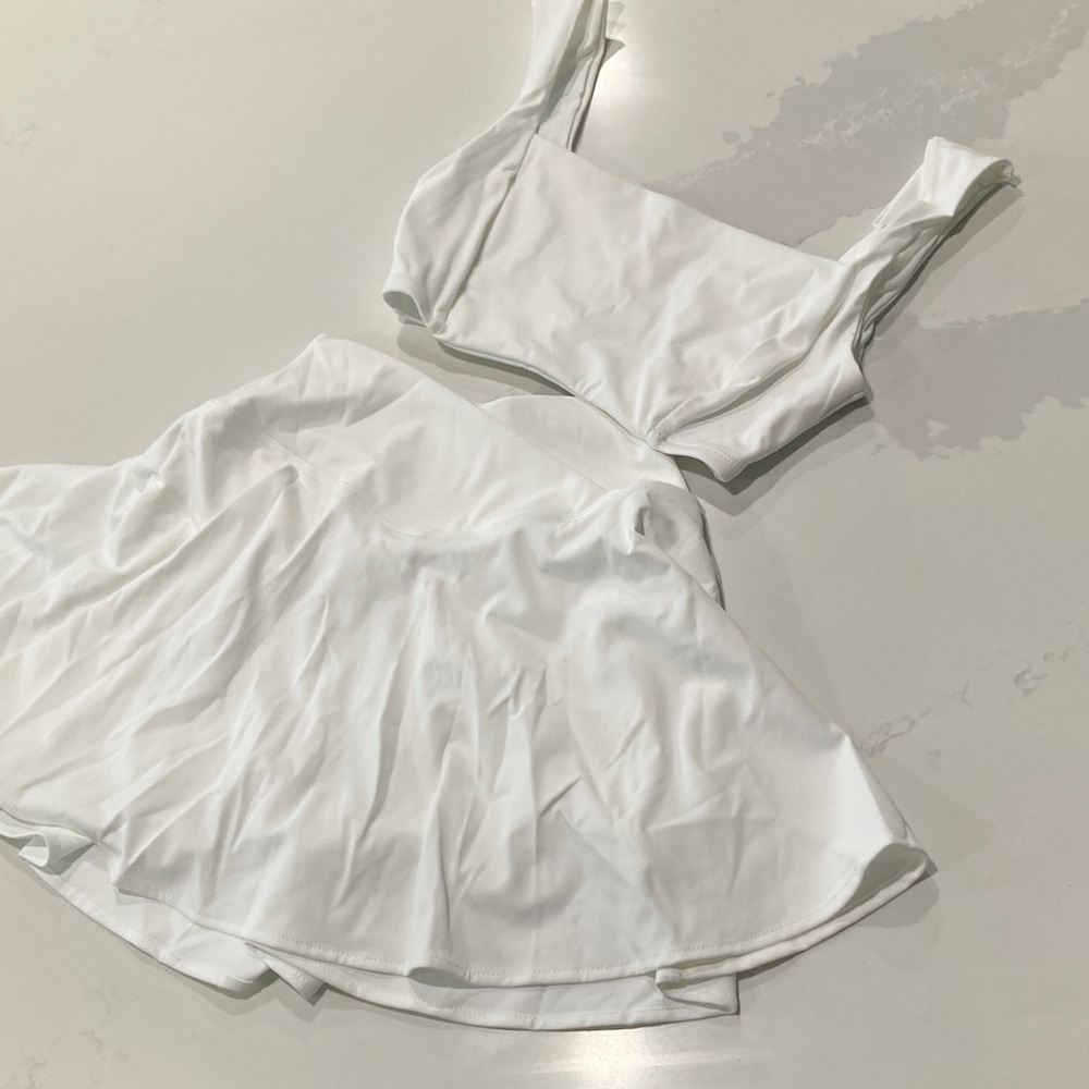 Elegant White Skirt Set